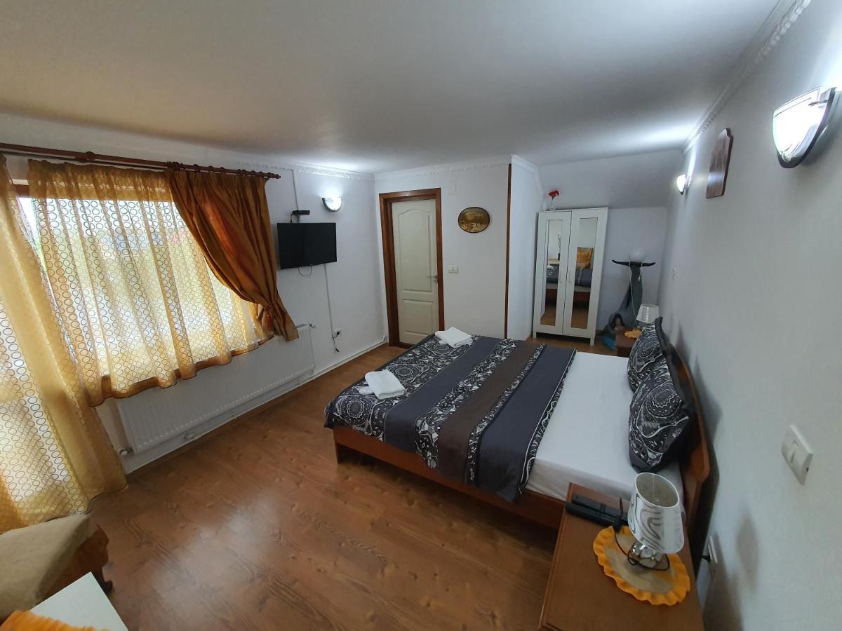 Casa Vera, Tudor Vladimirescu Tulcea Luaran gambar